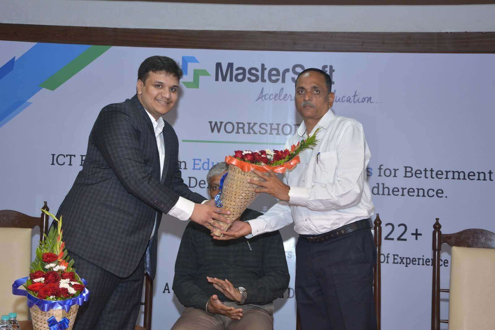 ict-workshop-nashik-welcoming-2